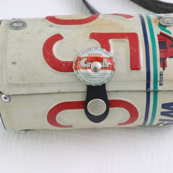 The License Plate Barrel Bag - Picture 5 of 6